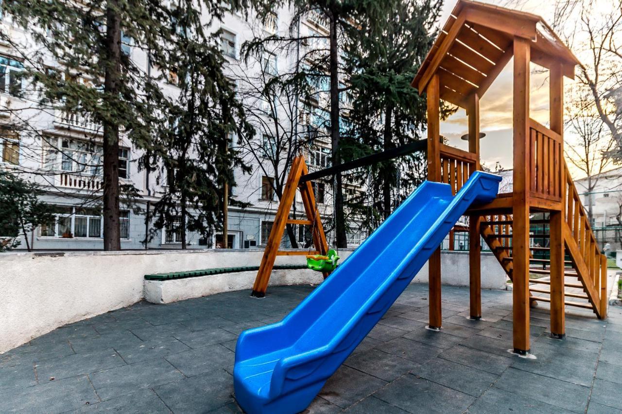 Modern Apartment In Old Тбилиси Экстерьер фото